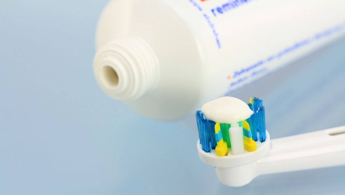 Electric toothbrush and tartar control toothpaste